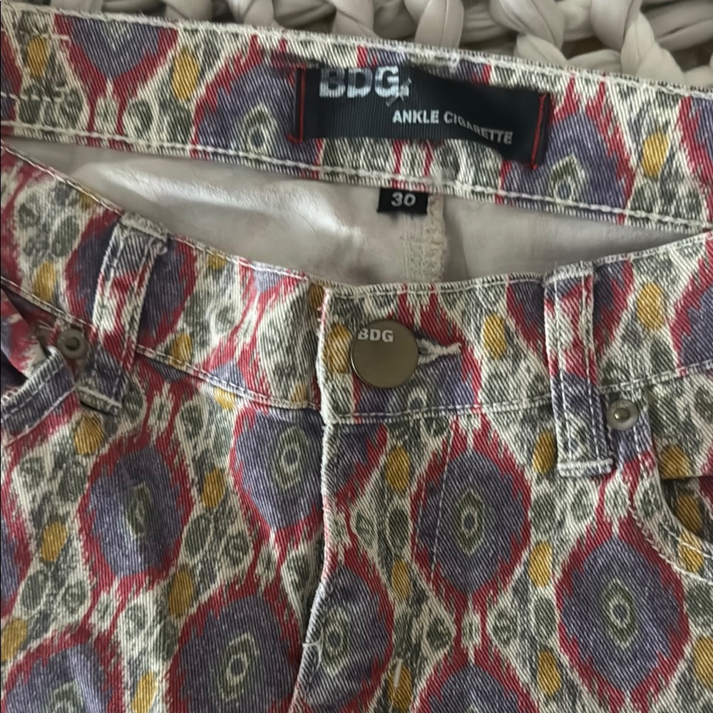 Multicolor Patterned Pants - Picture 2 of 5